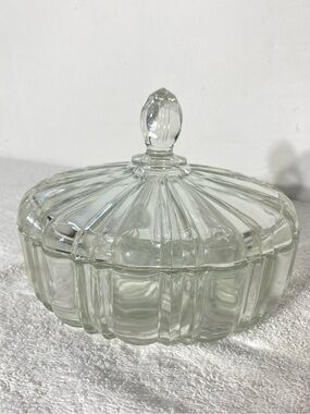 Vintage 1936/40 Anchor Hocking "Old Café Clear" Pressed Glass Candy Dish W Lid
